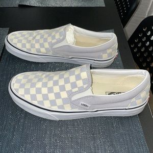 Like new Vans slip ons